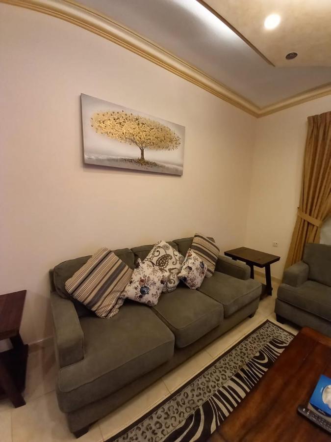 سارة للشقق الفندقية Sara Furnished Apartments Al Khobar Ngoại thất bức ảnh