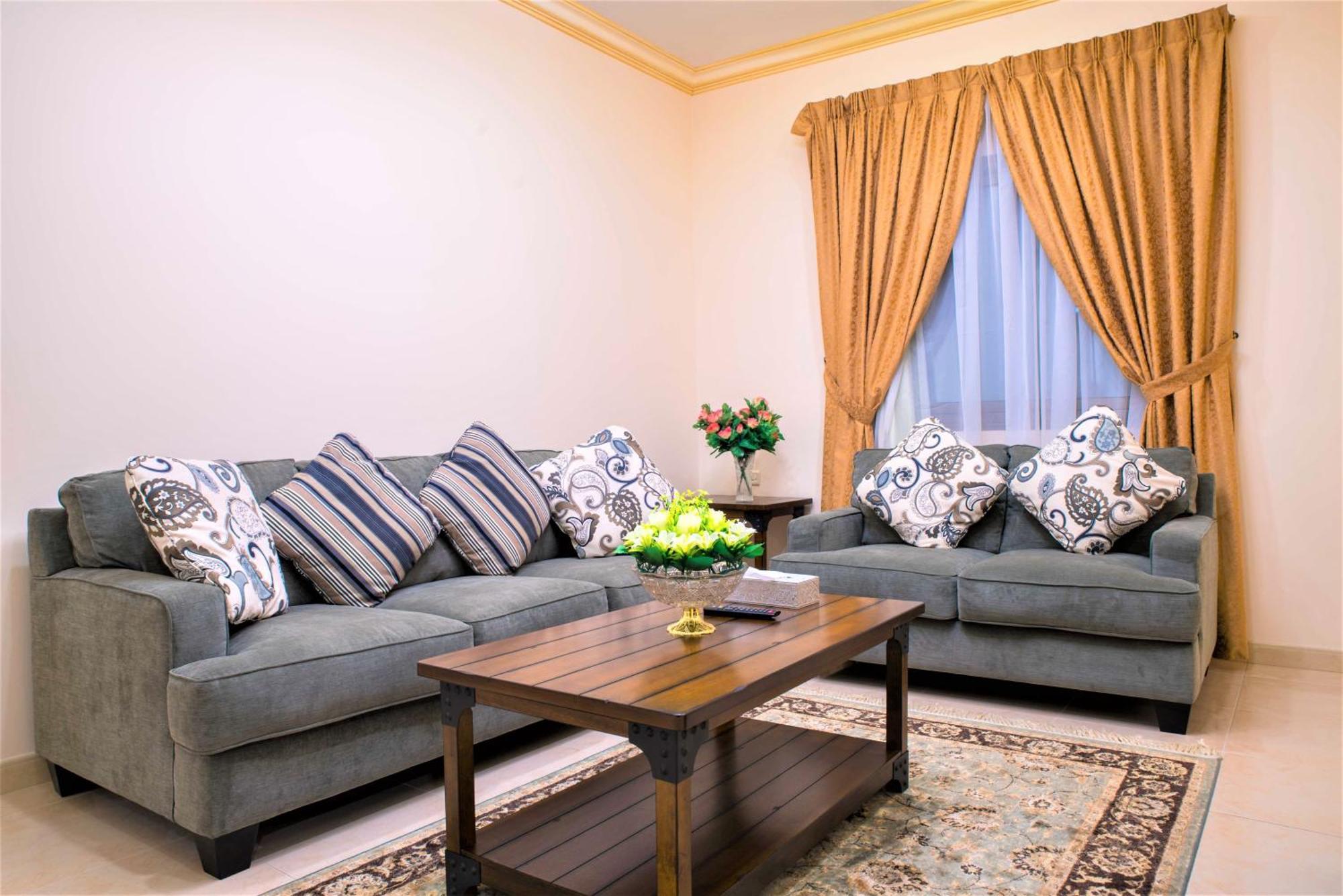 سارة للشقق الفندقية Sara Furnished Apartments Al Khobar Ngoại thất bức ảnh